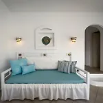 Chora & Hotel Folegandros Town