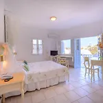 Chora & Hotel
