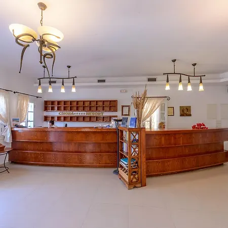 Hotel Chora &