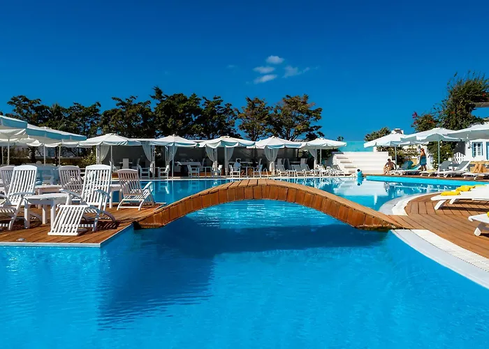 Chora & Folégandros