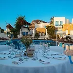 Chora & Szálloda Folégandros