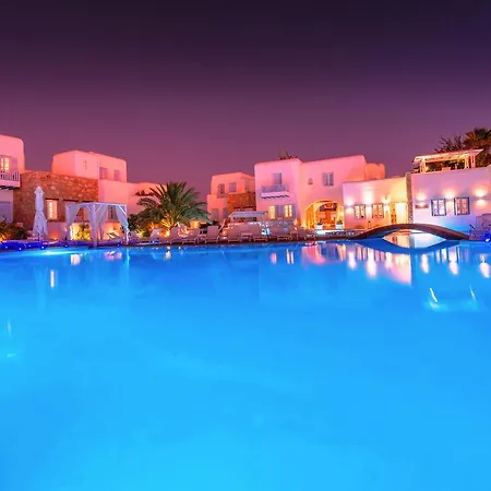 Hotel Chora & 4*