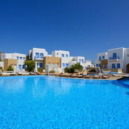Chora & Hotel 4*