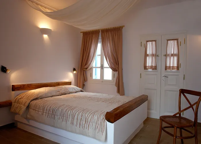 Chora & Hotell Folégandros