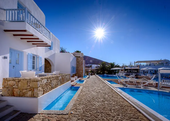 Chora & Hotel Folégandros